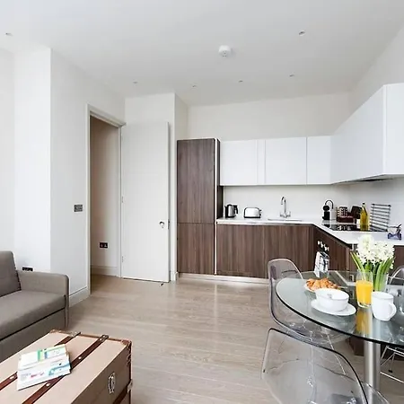 Recently Redecorated Bright 1Br Near Shepherds Bush With Parking Soa London Exterior photo